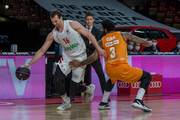 特别是在关 特别是在关