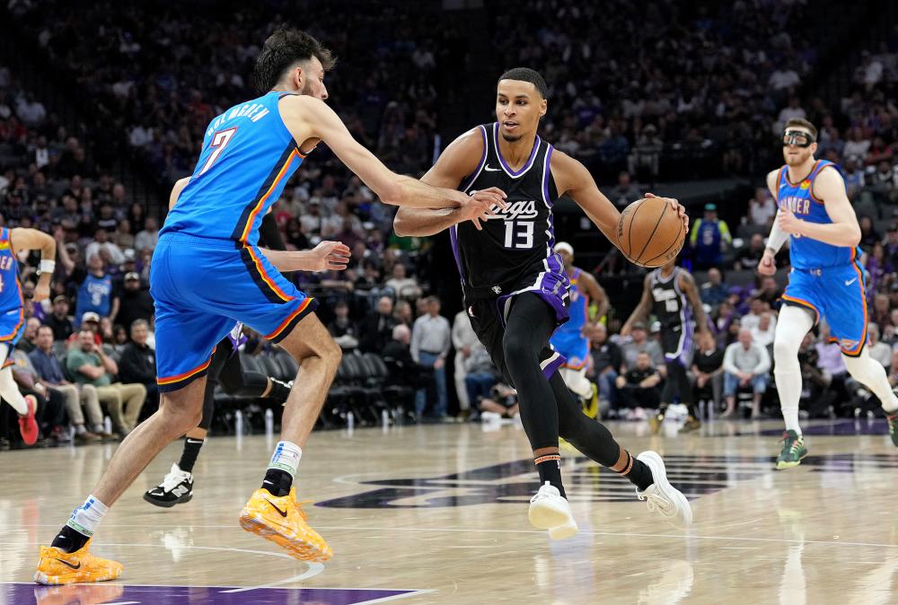 中场核心的 中场核心的